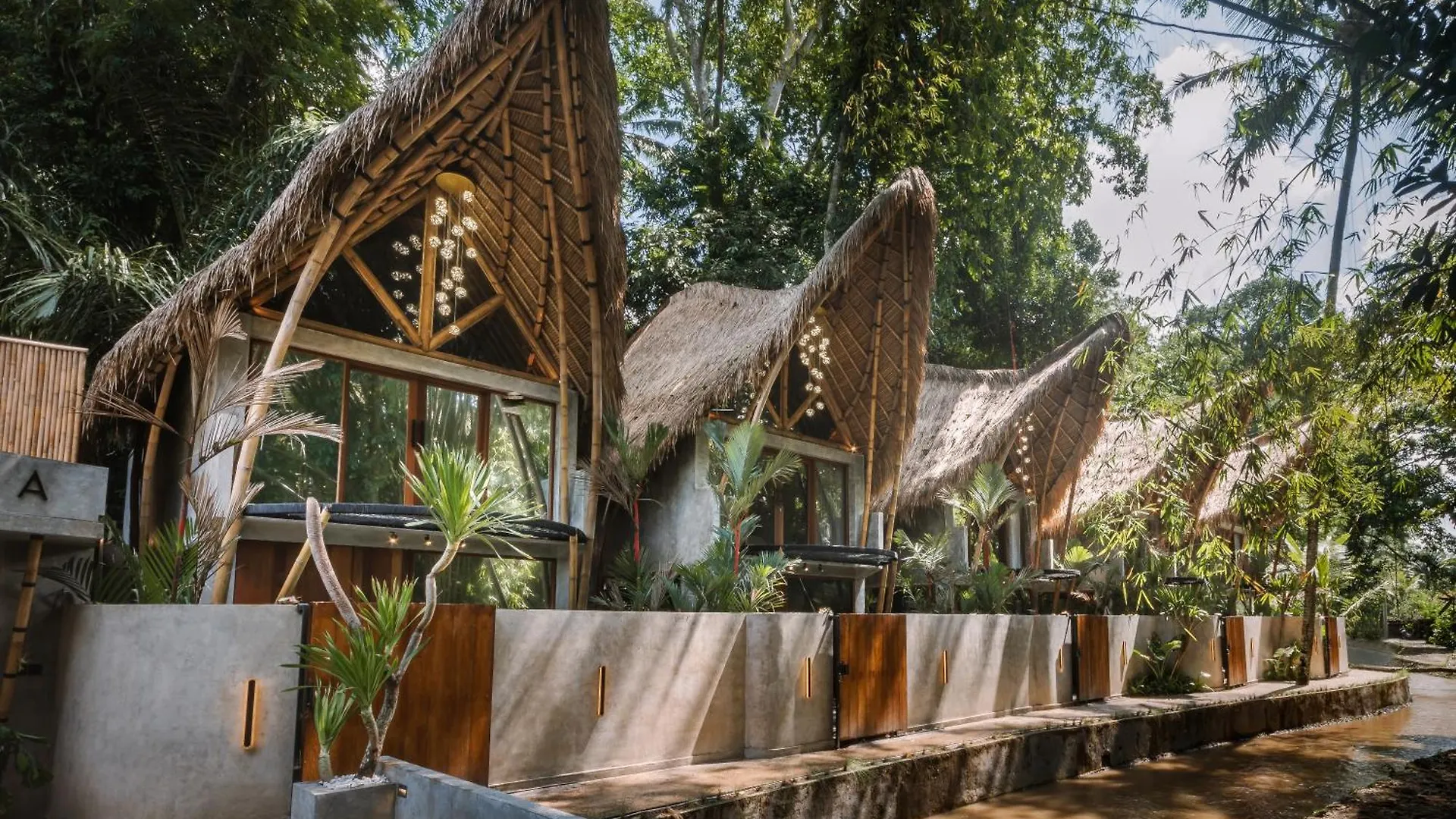 Lunoraa - Ubud Luxury Villa