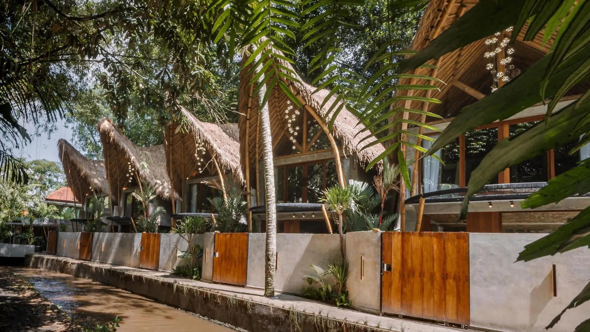 Lunoraa - Ubud Luxury Villa