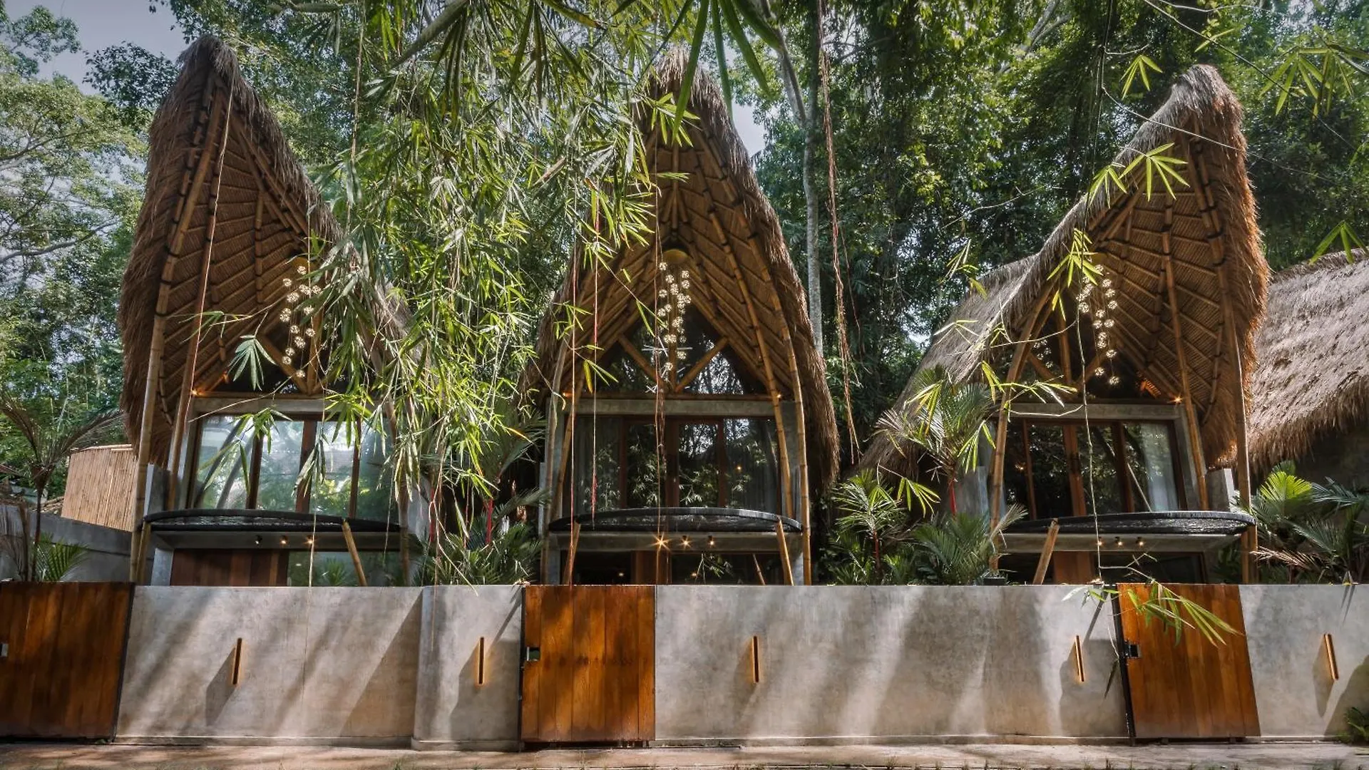 Lunoraa - Ubud Luxury Villa  Ubud (Bali)